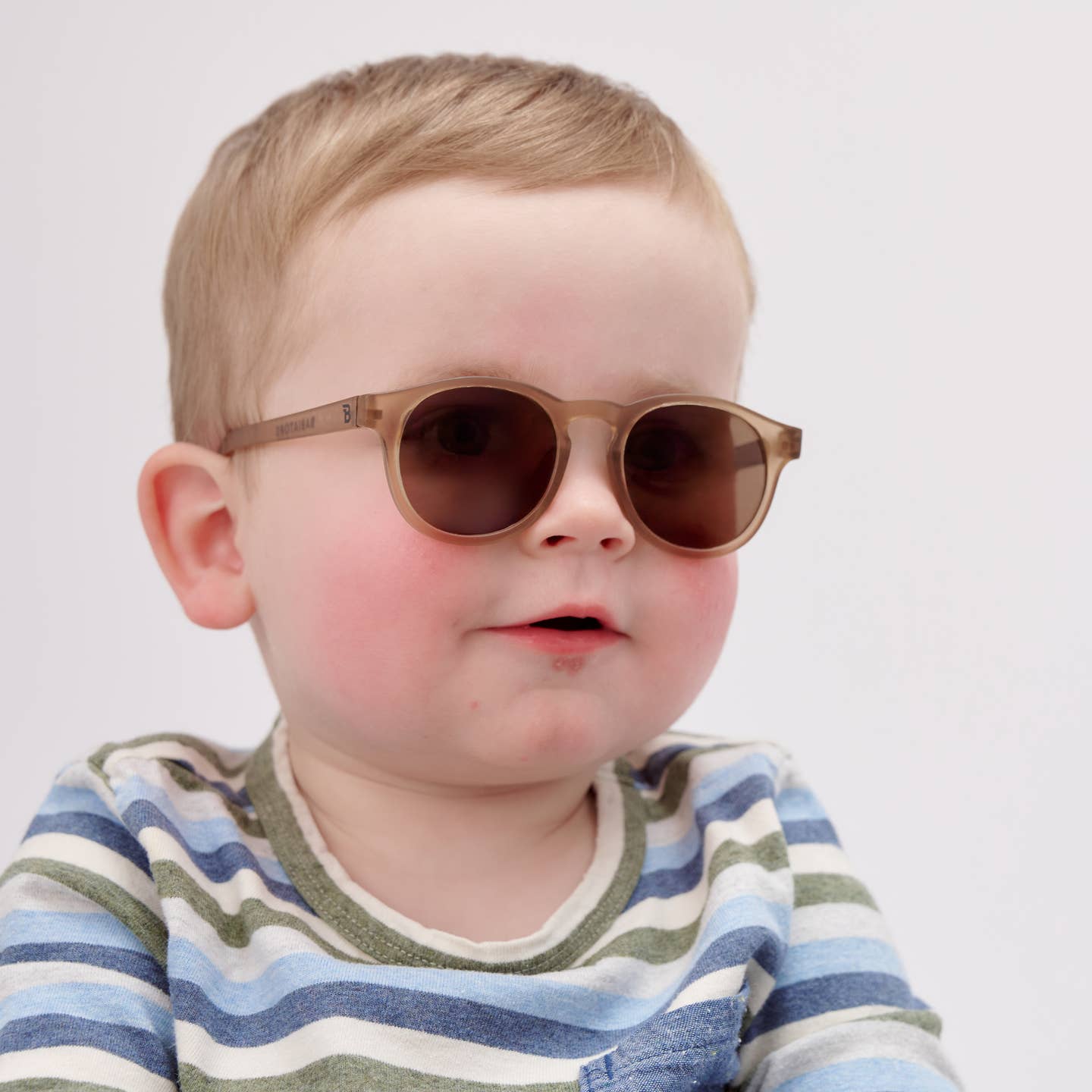 Cocoa Cloud Transparent Keyhole Sunglasses | Amber Lens