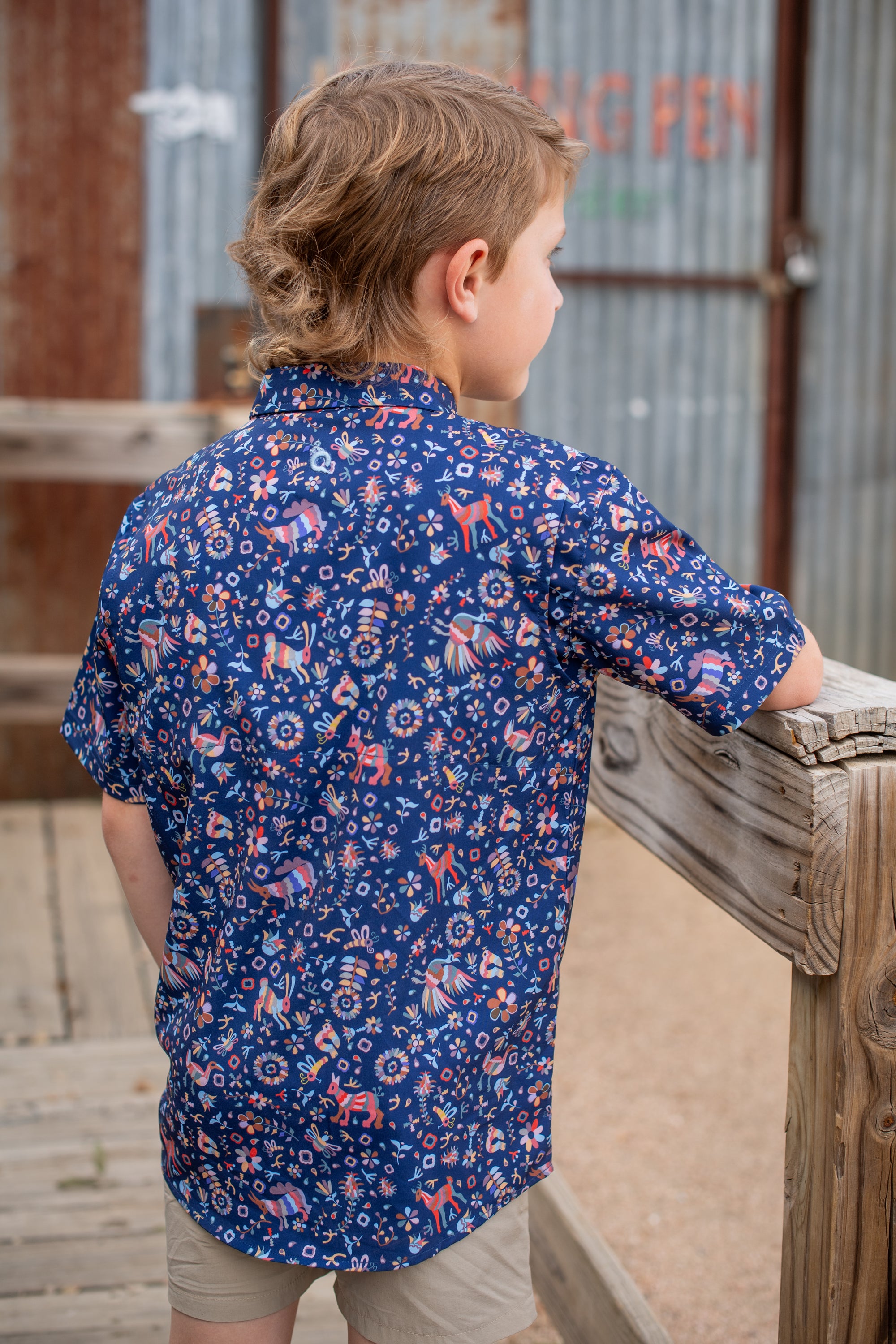 Short Sleeve Guayabera Shirt | Fall Otomi
