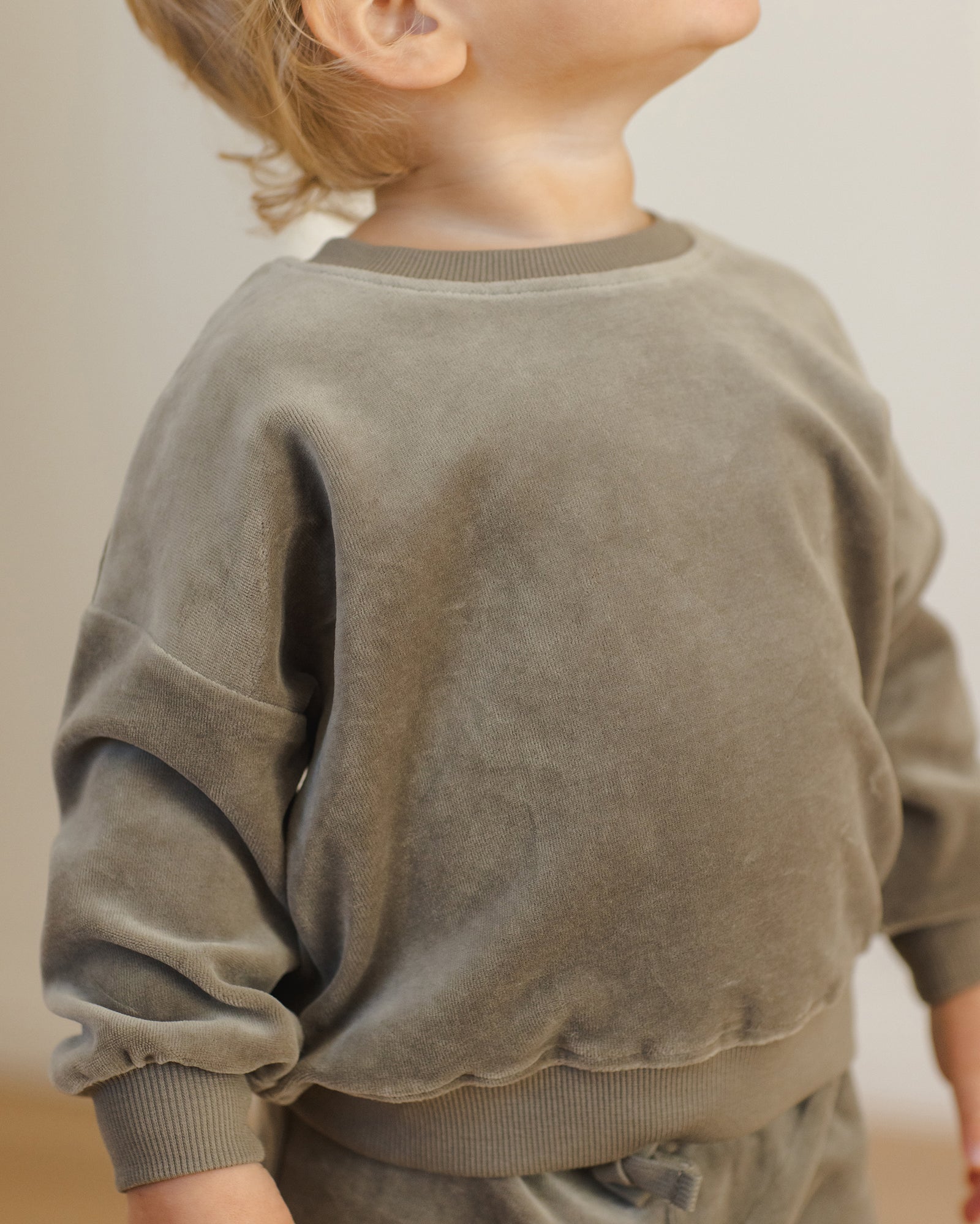 Velour Relaxed Sweatshirt | Forest