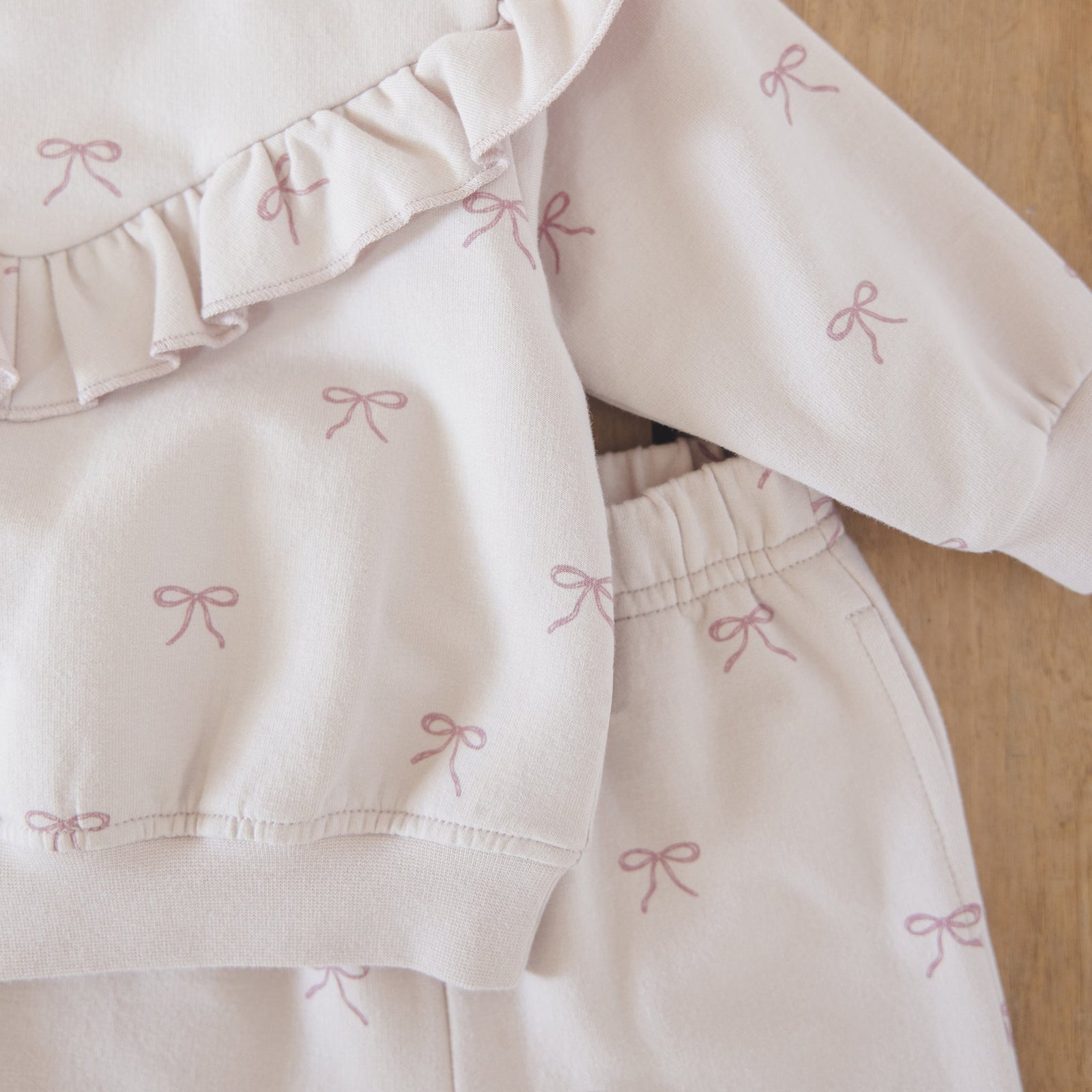 Relaxed Fleece Sweatpant | Bows