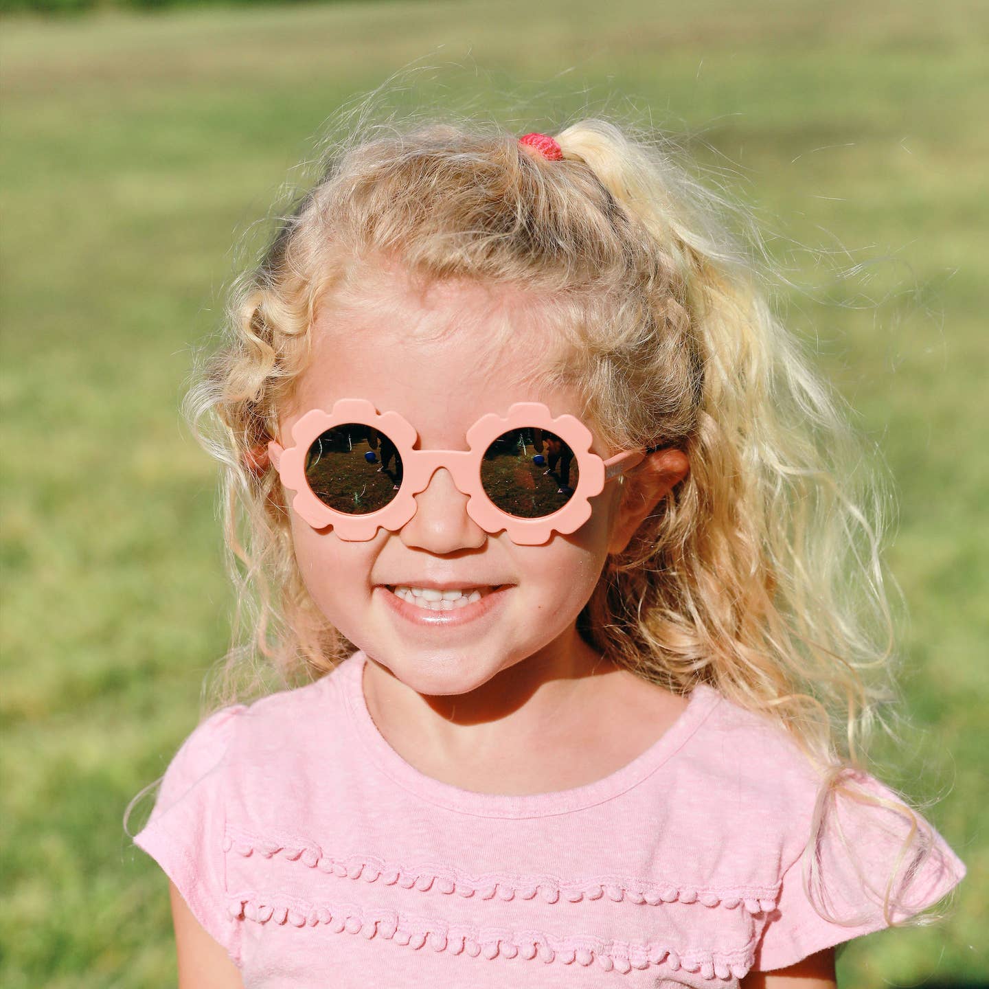 Peachy Keen Polarized Flower Sunglasses | Rose Gold Mirrored Lens