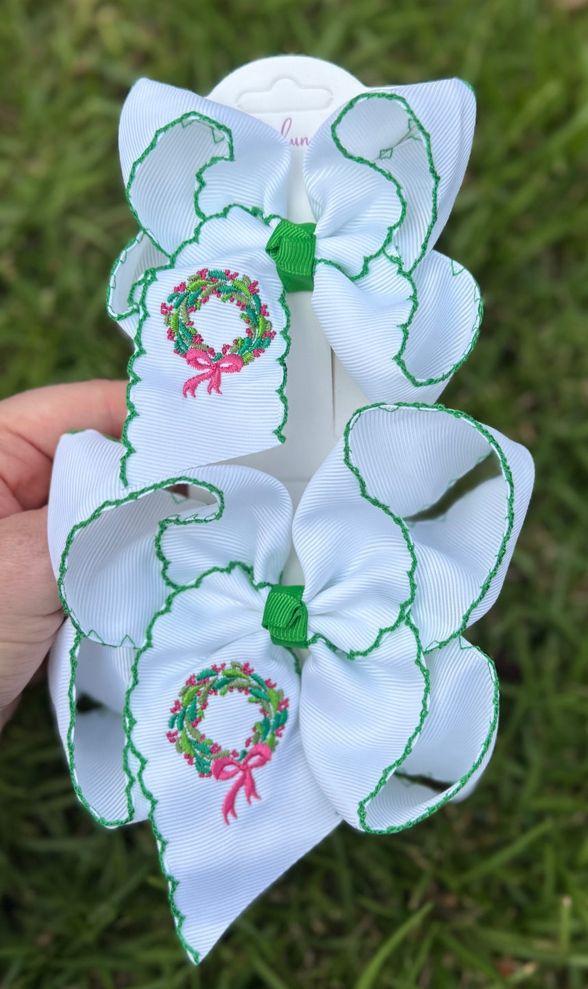 Christmas Wreath Moonstitch Grosgrain Hair Bow