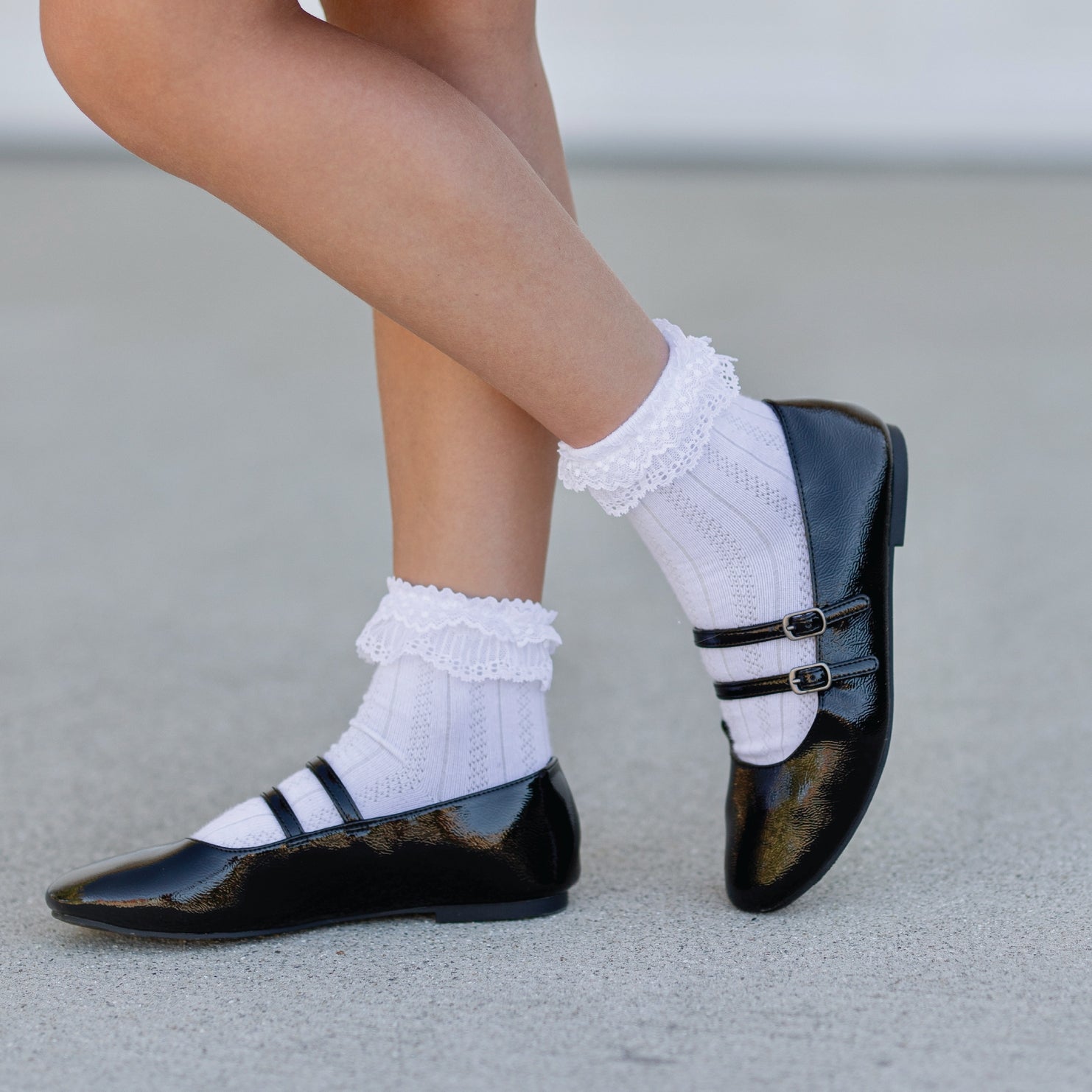 Lace Bobby Socks | White