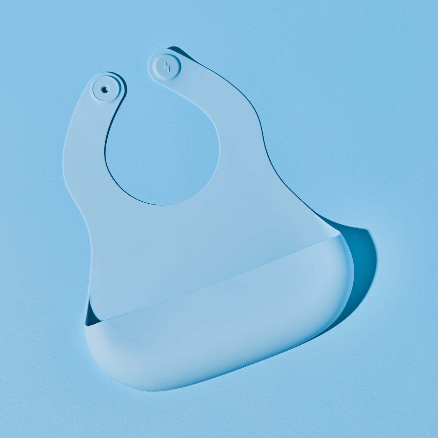 Magnetic Silicone Bib | Blueberry Burst