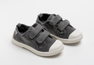 Distressed grey canvas sneakers with double velcro straps. Chus Shoes.